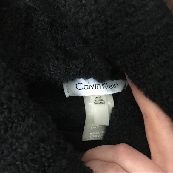 Calvin Klein Poncho - Picture 4 of 4